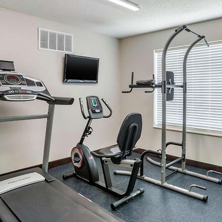 Quality Suites Baton Rouge East - Денем Спрингс Экстерьер фото