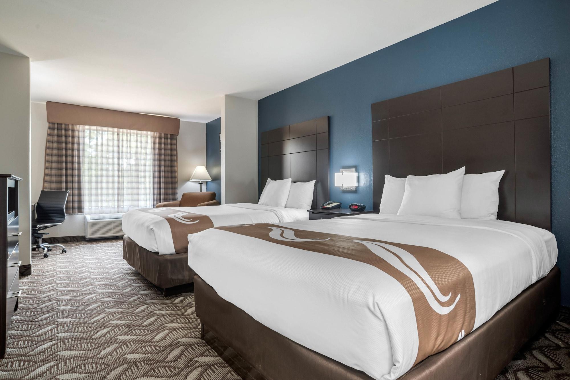 Quality Suites Baton Rouge East - Денем Спрингс Экстерьер фото