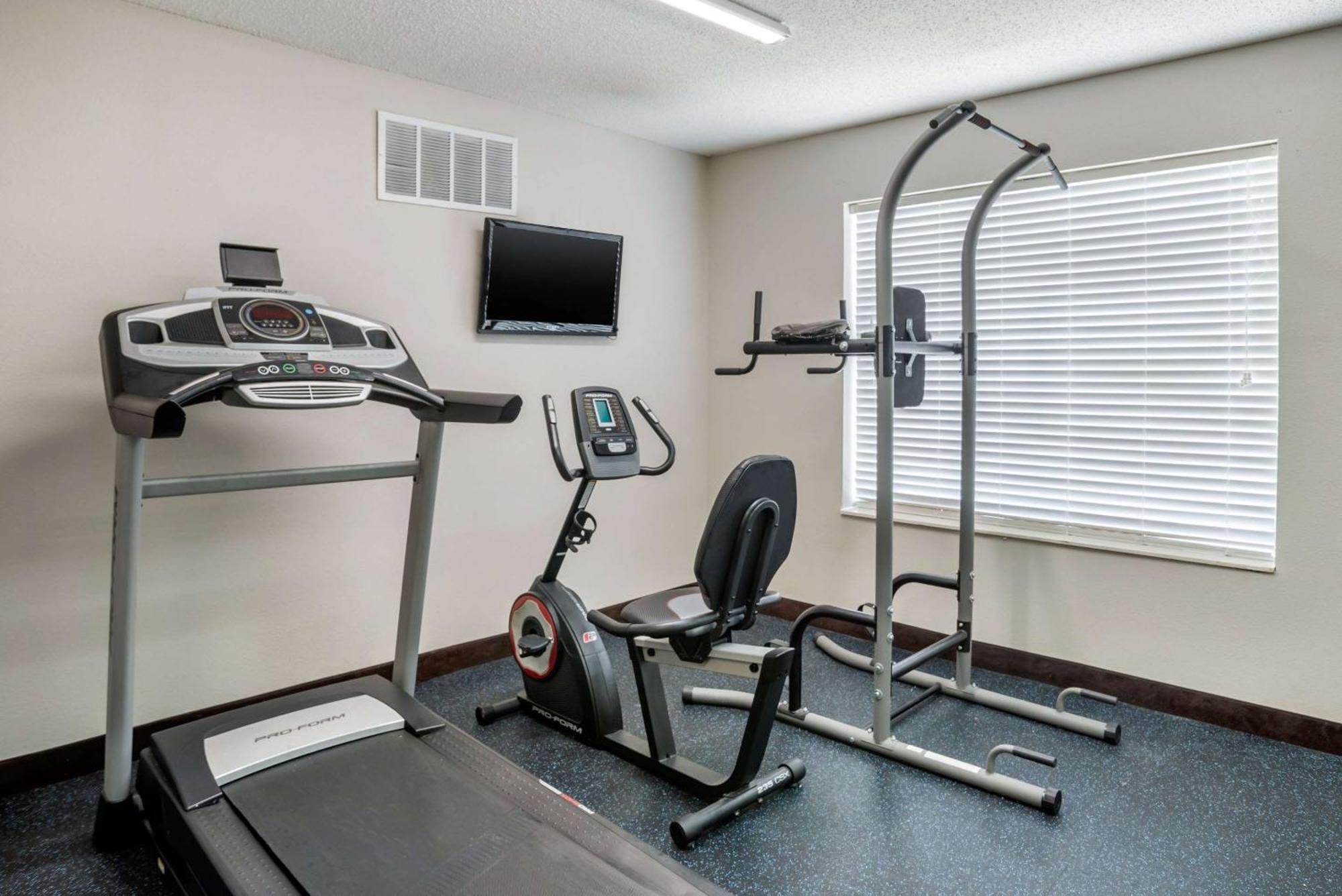 Quality Suites Baton Rouge East - Денем Спрингс Экстерьер фото